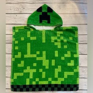 Minecraft Creeper Hooded Towel (Toddler)